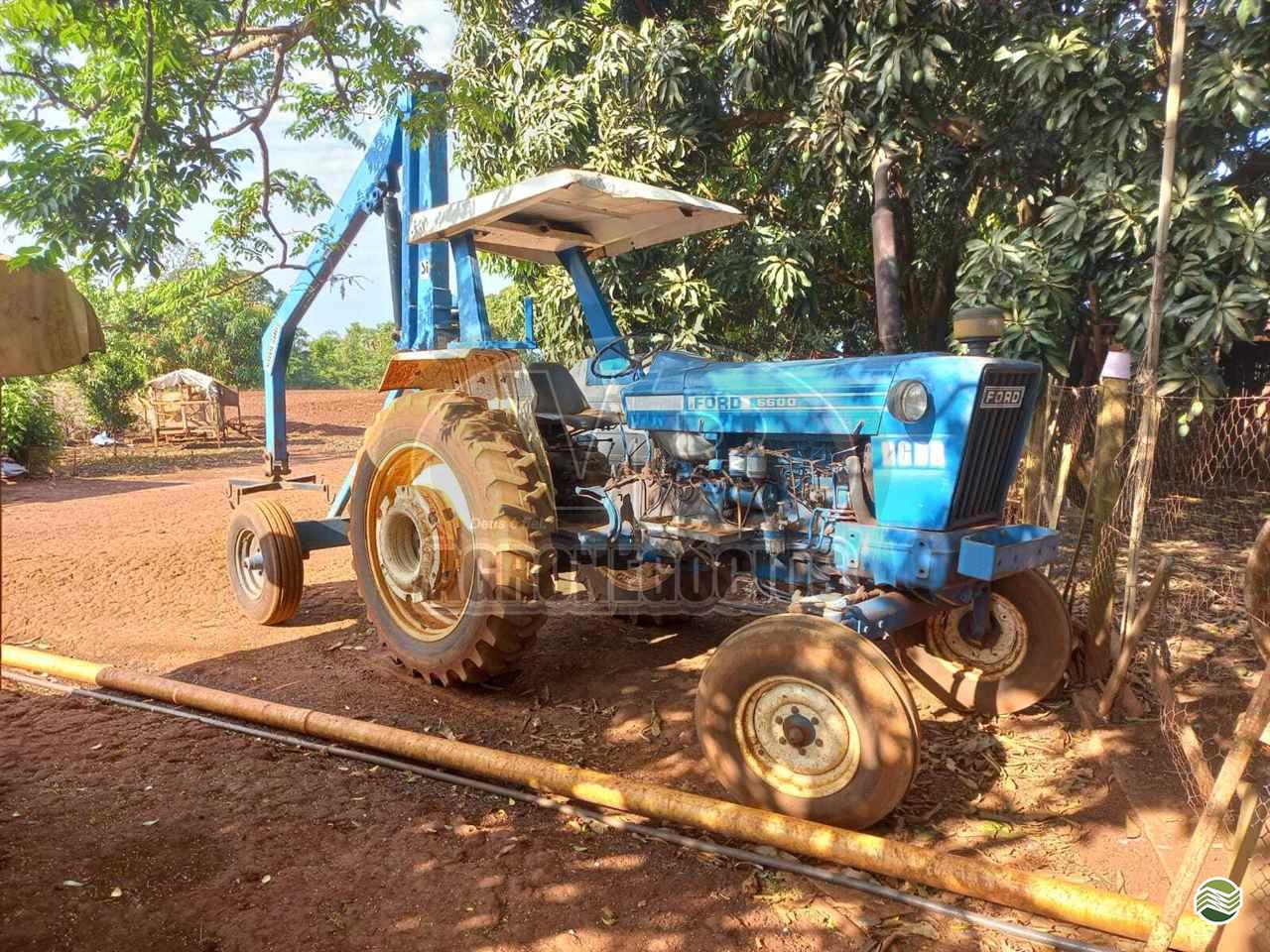 TRATOR FORD FORD 6600 Tração 4x2 VR Agronegócios ARAXA MINAS GERAIS MG